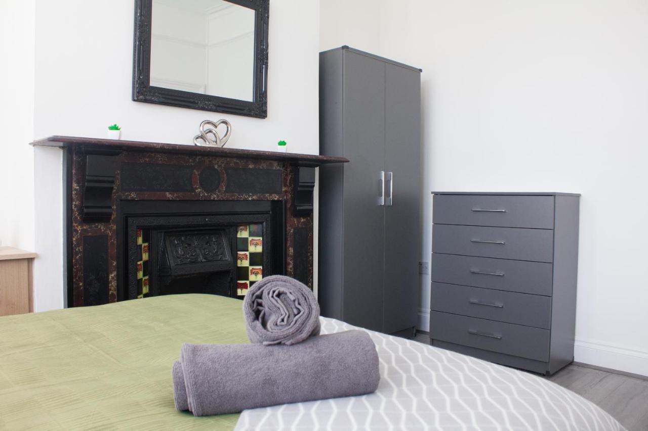 Boaler House, Modern 4 Bed House With Parking Sleeps 8 Villa Liverpool Exterior photo