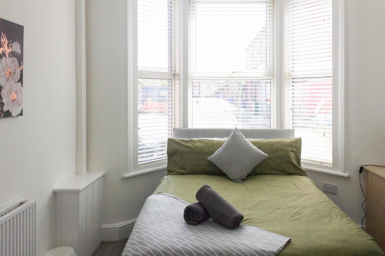 Boaler House, Modern 4 Bed House With Parking Sleeps 8 Villa Liverpool Exterior photo
