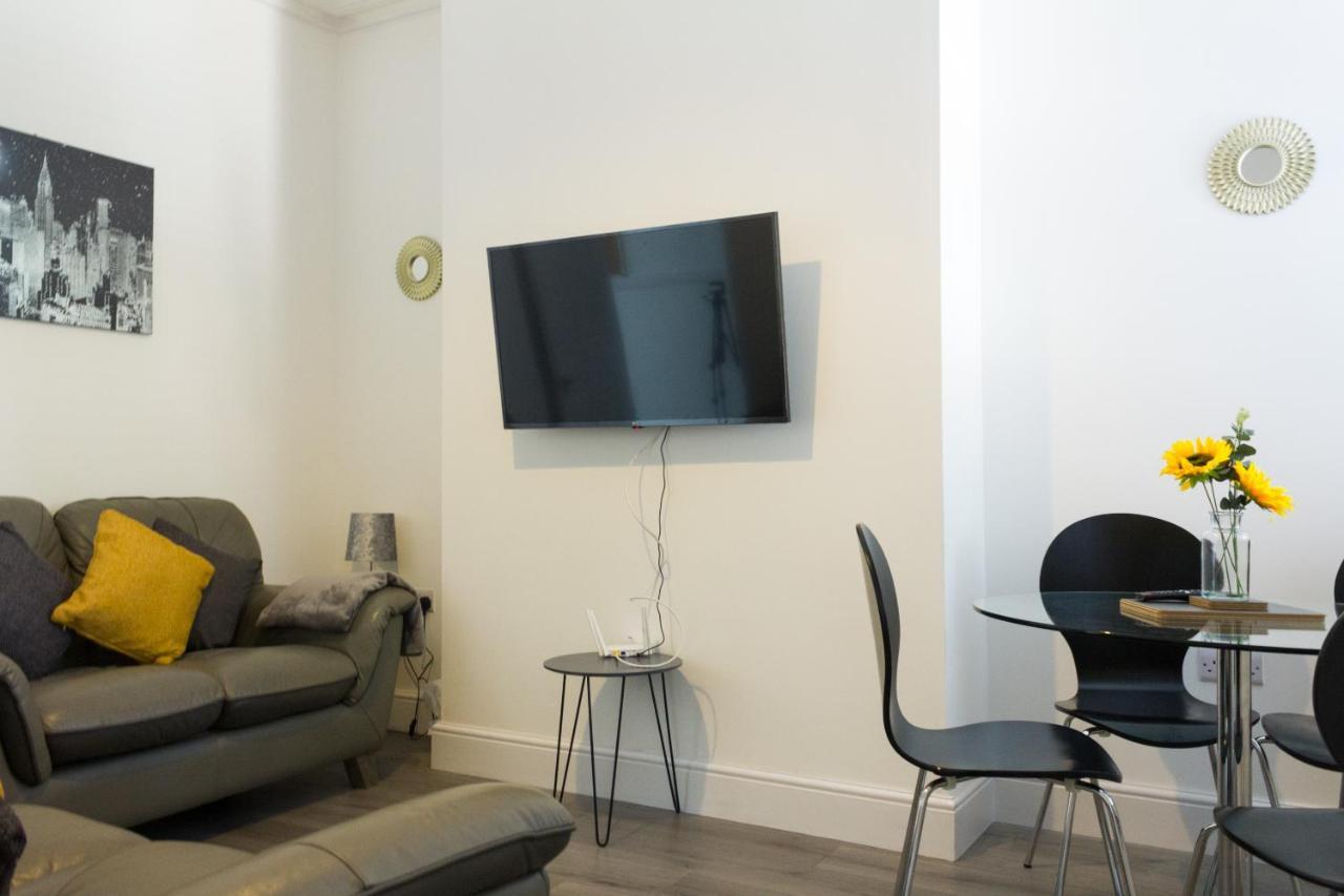 Boaler House, Modern 4 Bed House With Parking Sleeps 8 Villa Liverpool Exterior photo